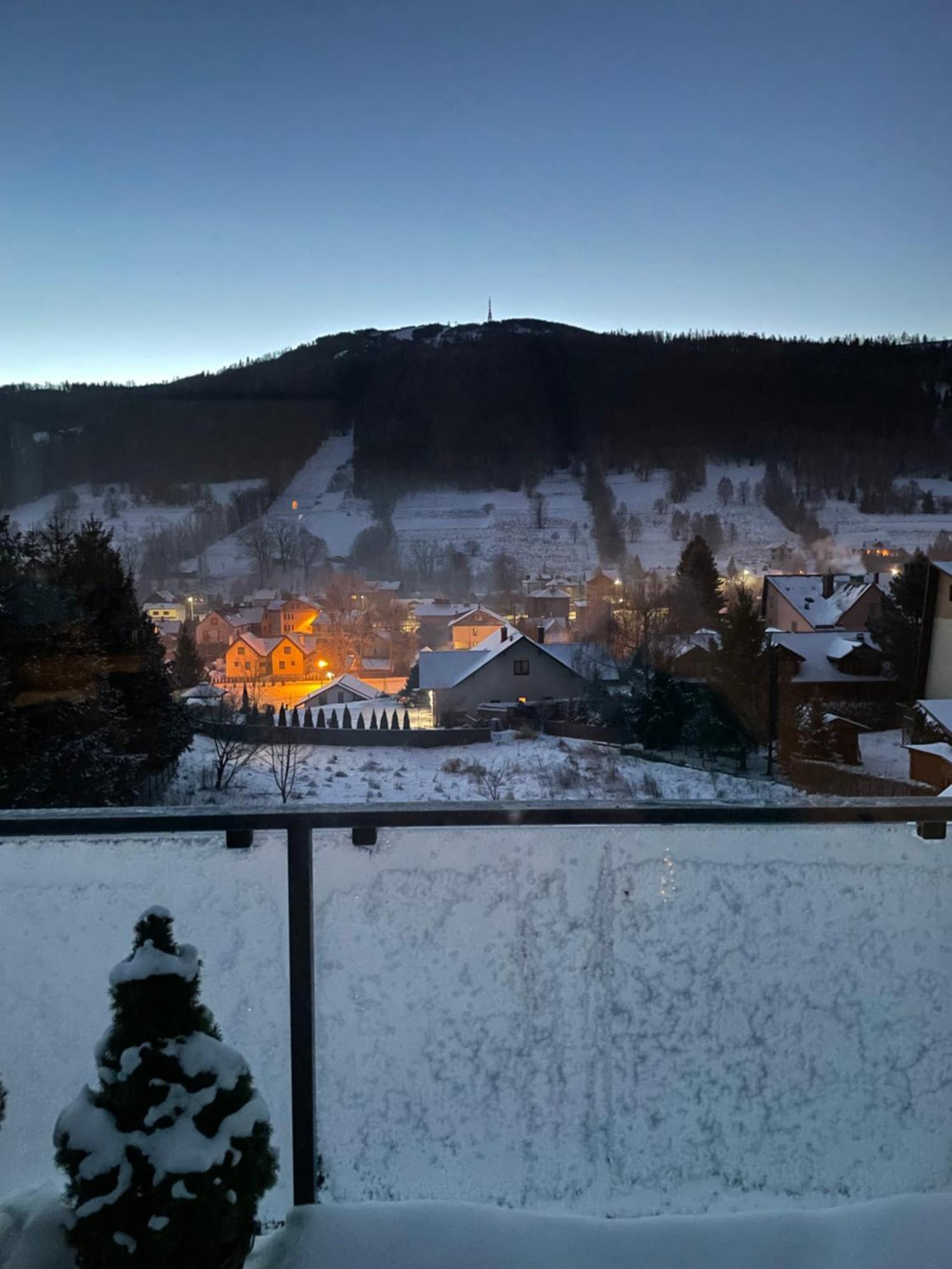 Widokowy Apartament Jodlowa Ski&Bike Szczyrk Eksteriør billede